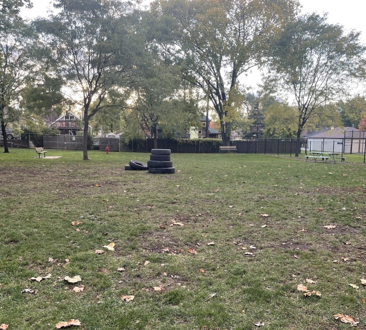 Willow Springs Dog Park (Willow&nbspSprings,&nbspIL)